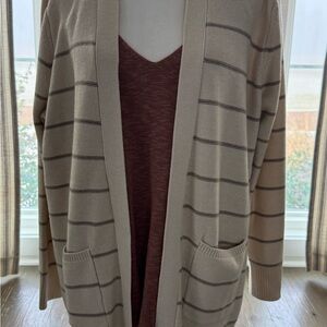 Be’cool Cozy Knit Cardigan and knit tank with Stripes Sz L
